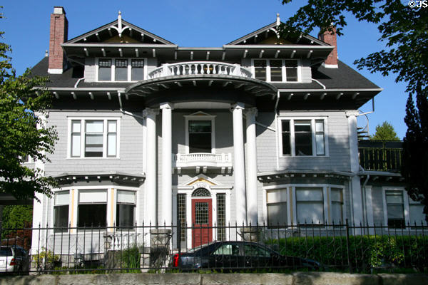 Heritage house 3690 Selkirk St. in Shaughnessy neighbourhood. Vancouver, BC.