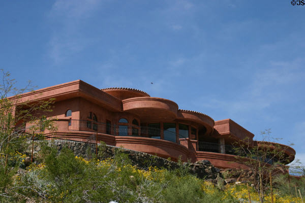 Round & square sectioned residence (5001 Cottontail Run). Scottsdale, AZ.