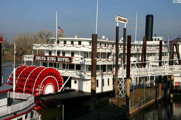 Delta King paddle wheel steamer ferried passengers between San Francisco & Sacramento (1926-41) in Old Sacramento now functions as a hotel. Sacramento, CA.