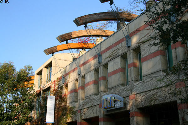 Ackerman Union extension (1995) (UCLA). Los Angeles, CA. Architect: Ricki Binder & Assocs..