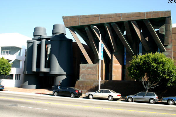 Binocular entrance & rusted ruin sections of Chiat/Day Agency Building. Venice, CA.