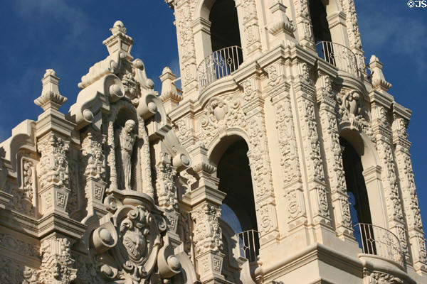 Basilica of Mission Dolores Baroque decorations (1926). San Francisco, CA. Style: Baroque. Architect: Henry Minton.
