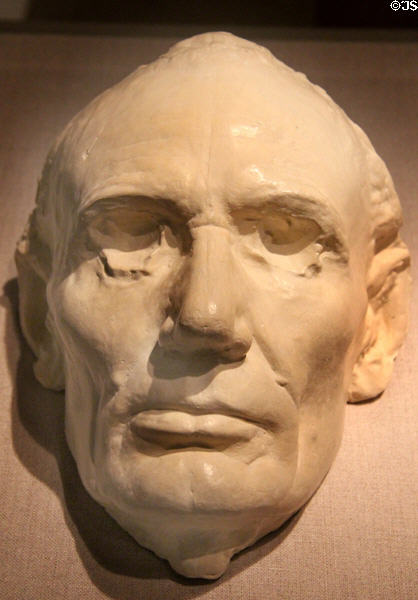 Abraham Lincoln life mask (1860) by Leonard Wells Volk at National Portrait Gallery. Washington, DC.