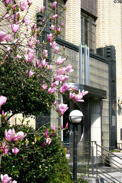 Hightowers apartment entrance. Washington, DC. Style: Art Moderne.