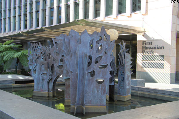Sculpture at base of First Hawaiian Center. Honolulu, HI.
