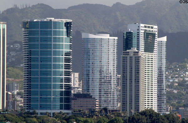Nauru (1992) (1330 Ala Moana), twin oval Moana Pacific (2007) (1288 Kapiolani Blvd.) black & white Hawaiki (1999) (88 Piikoi St.), & short 1350 Ala Moana (1968) Towers. Honolulu, HI.