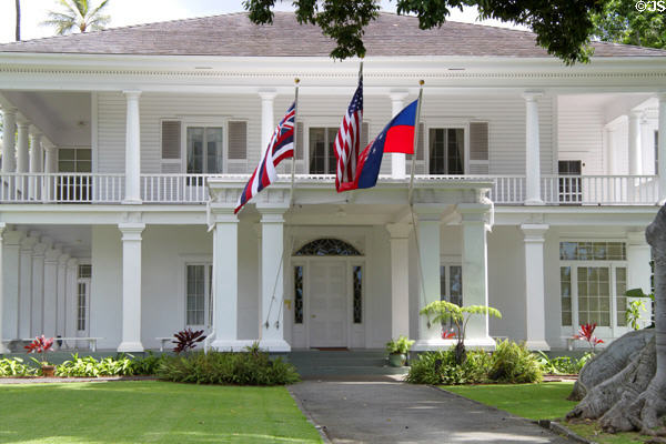 Washington Place (1846) (320 S. Beretania St.) former Governor's Residence. Honolulu, HI. Style: Greek Revival. Architect: Isaac Hart. On National Register.