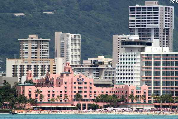 The Royal Hawaiian Hotel (1927) (6 floors) (2259 Kalakaua Ave.). Waikiki, HI. Architect: Warren & Wetmore.