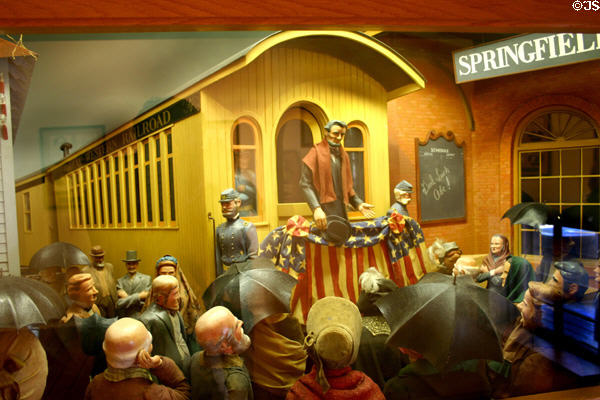 Model in Great Western Railroad Depot of Abe Lincoln giving farewell speech. Springfield, IL.