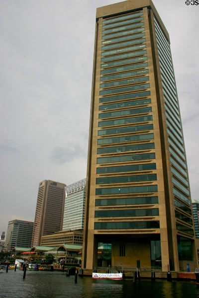 Pentagonal World Trade Center (1977) (32 floors) (401 East Pratt St.). Baltimore, MD. Architect: I.M. Pei & Partners.
