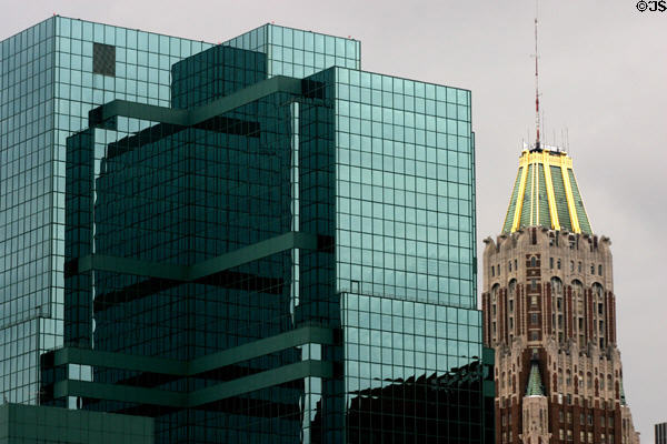 Harborplace Gallery & Bank of America Buildings. Baltimore, MD.