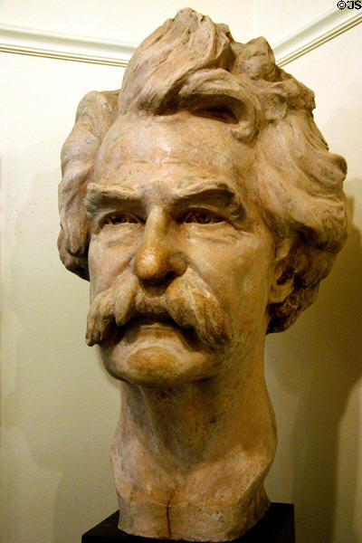 Portrait head of Mark Twain at Mark Twain Museum. Hannibal, MO.