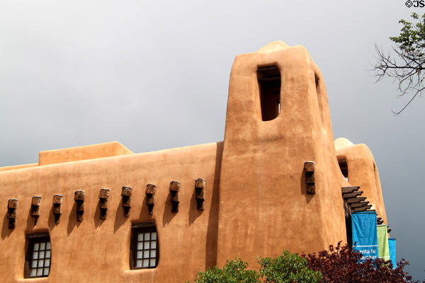New Mexico Museum of Art (1917) (Santa Fe Plaza). Santa Fe, NM. Style: Pueblo Revival. Architect: I.H. Rapp & William M. Rapp.