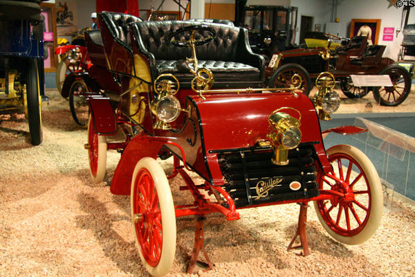 Cadillac 