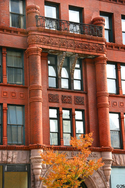 Facade detail of Wilder Building (1887) (1 E. Main St. at State). Rochester, NY.
