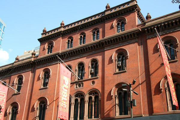 New York Shakespeare Festival Public Theater or Joseph Papp Public Theater (former Astor Library) (1881) (425 Lafayette St.). New York, NY. Architect: Wings: south Alexander Saeltzer (1853); center Griffith Thomas (1869); north Thomas Stent (1881).