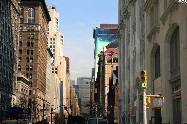 Streetscape up Park Ave. from 21st St. with MetLife Building in distance. New York, NY.