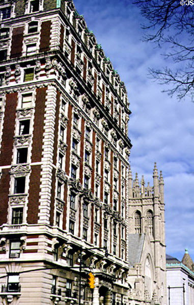 The Kenilworth (1908) (151 Central Park West) (12 floors). New York, NY. Style: Beaux Arts. Architect: Ralph Townsend, Steinle & Haskell.