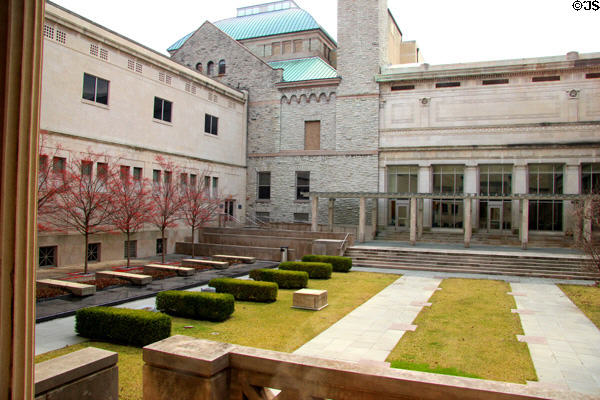 Courtyard at Cincinnati Art Museum. Cincinnati, OH.