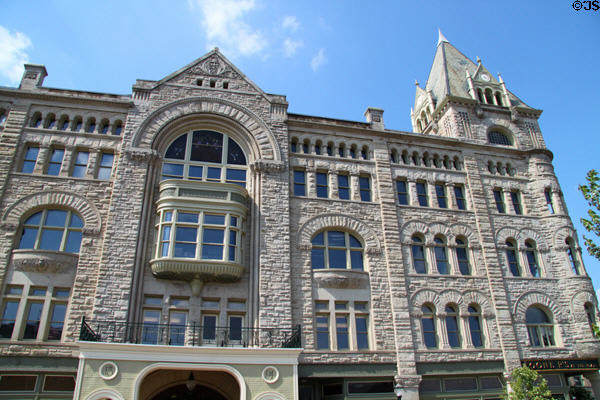 Richardsonian Romanesque details of Fort Piqua Plaza. Piqua, OH.