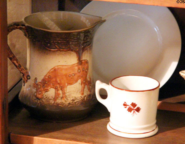 Pitcher with cow & mug with simple leaf pattern at Earle-Napier-Kinnard House. Waco, TX.