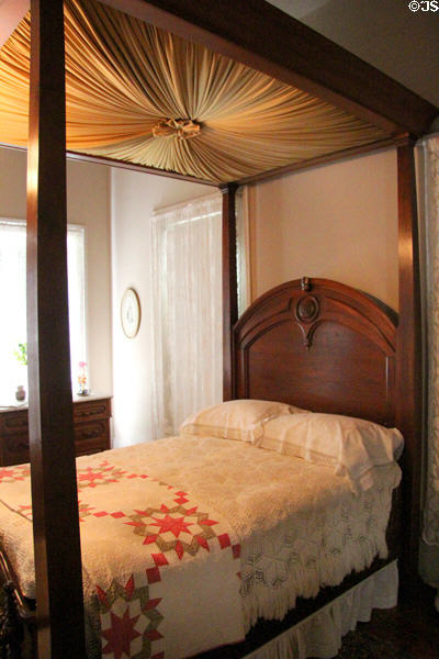 Canopied bed at Fort House. Waco, TX.