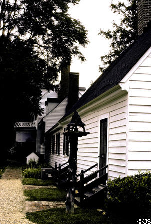 Sherwood Forest Plantation seen across its 300-foot width, America's longest wooden house. VA.